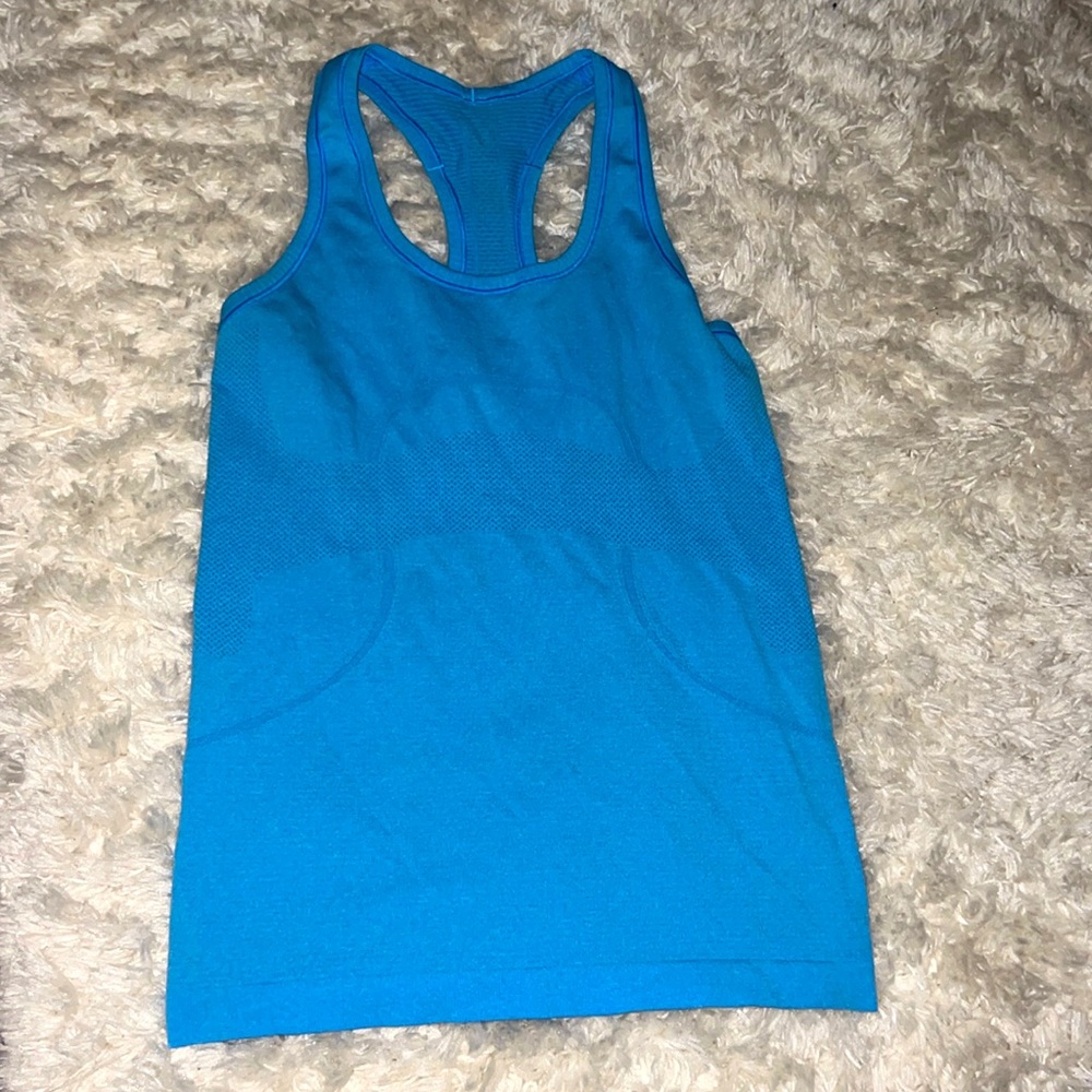 blue Lululemon tank top